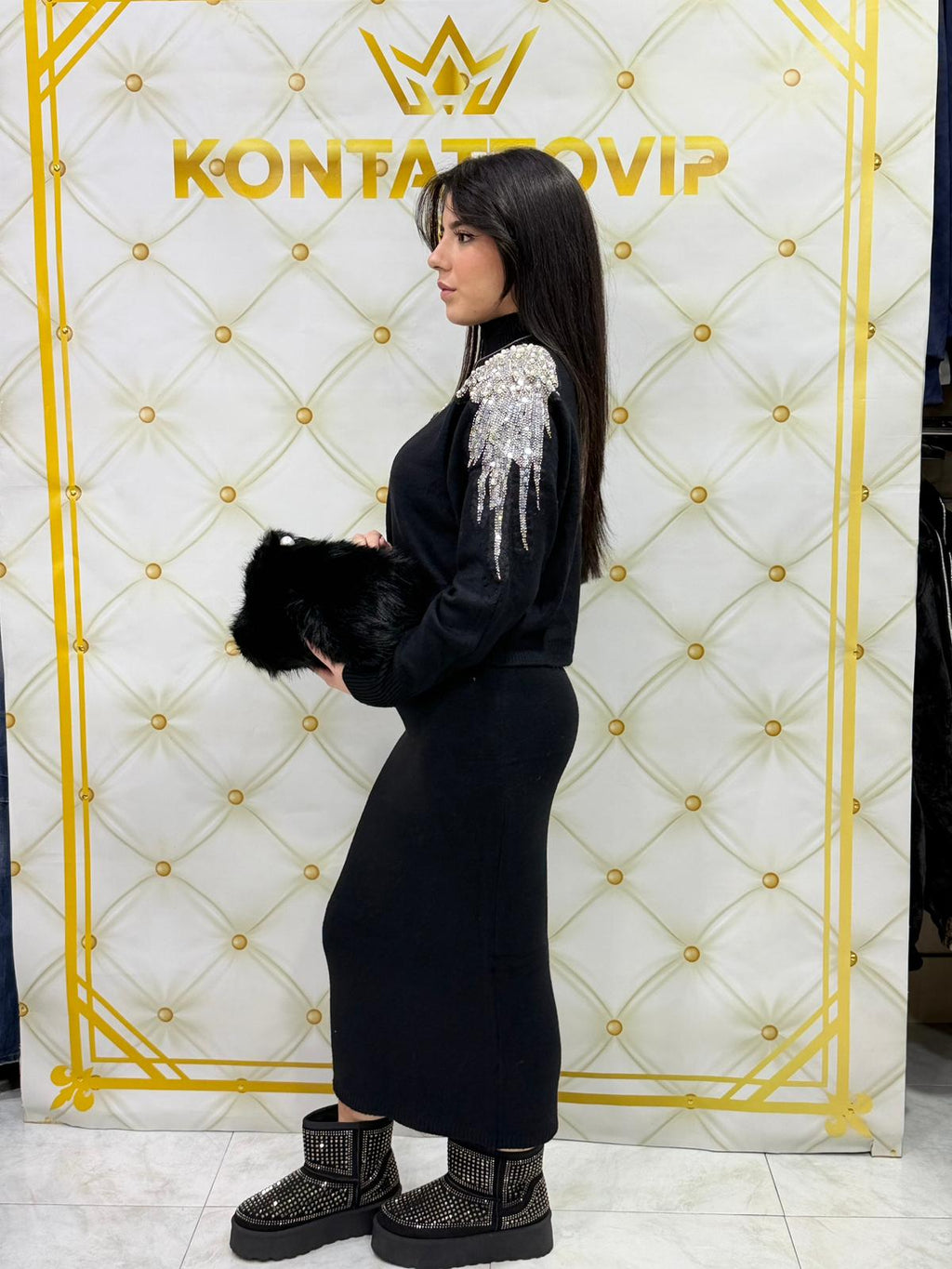 Vestito di lana con ali